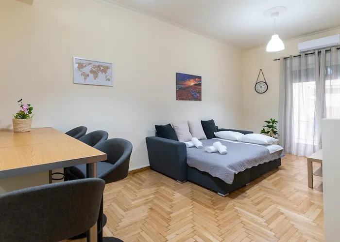 Entire Apt, Stylish, 1 Bedroom